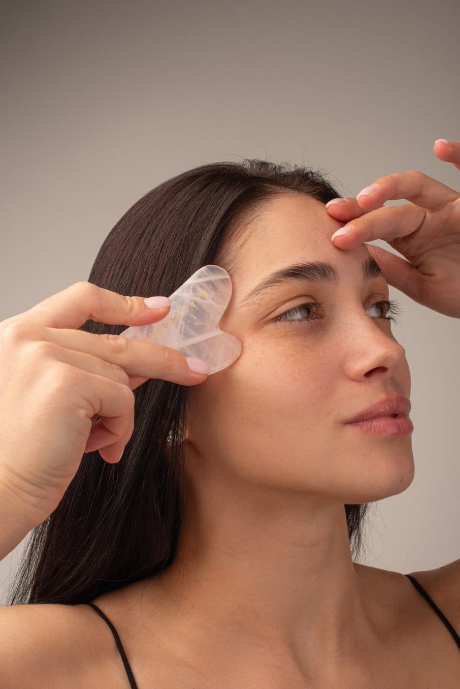 Комплект "Rose quartz gua sha & roller" — фото 9