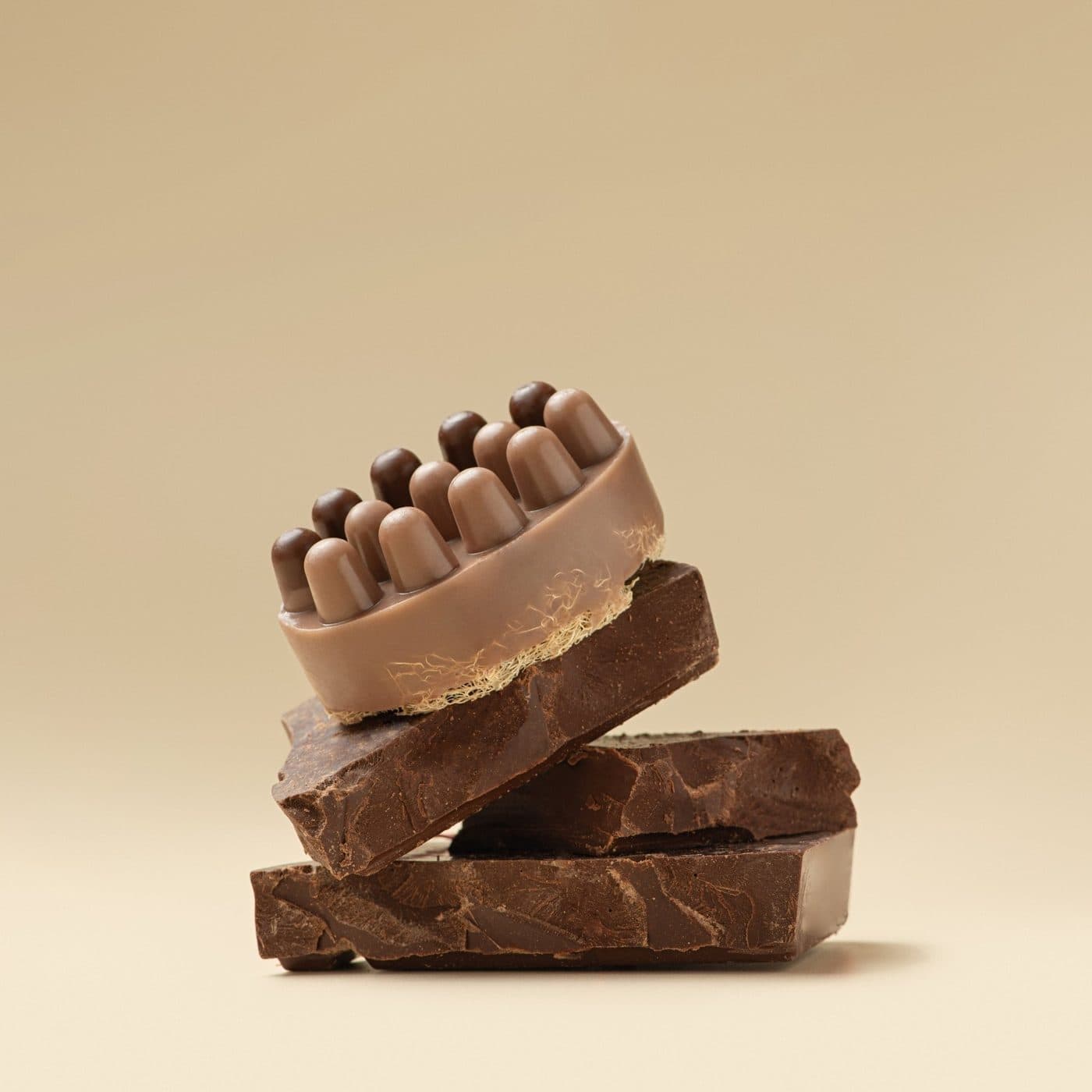 Масажне антицелюлітне мило з люфою Dark Cocoa — Какао — фото 2