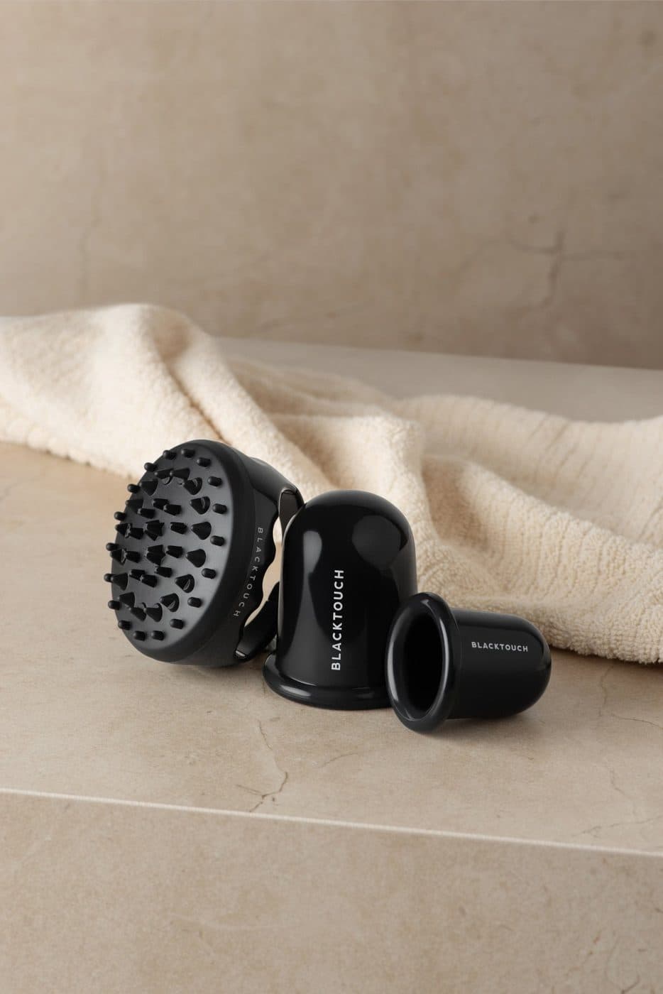 Комплект "Vacuum cups (2 pcs) + massager & anti-cellulite oil" — фото 5